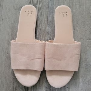 Women's Slide Sandals
